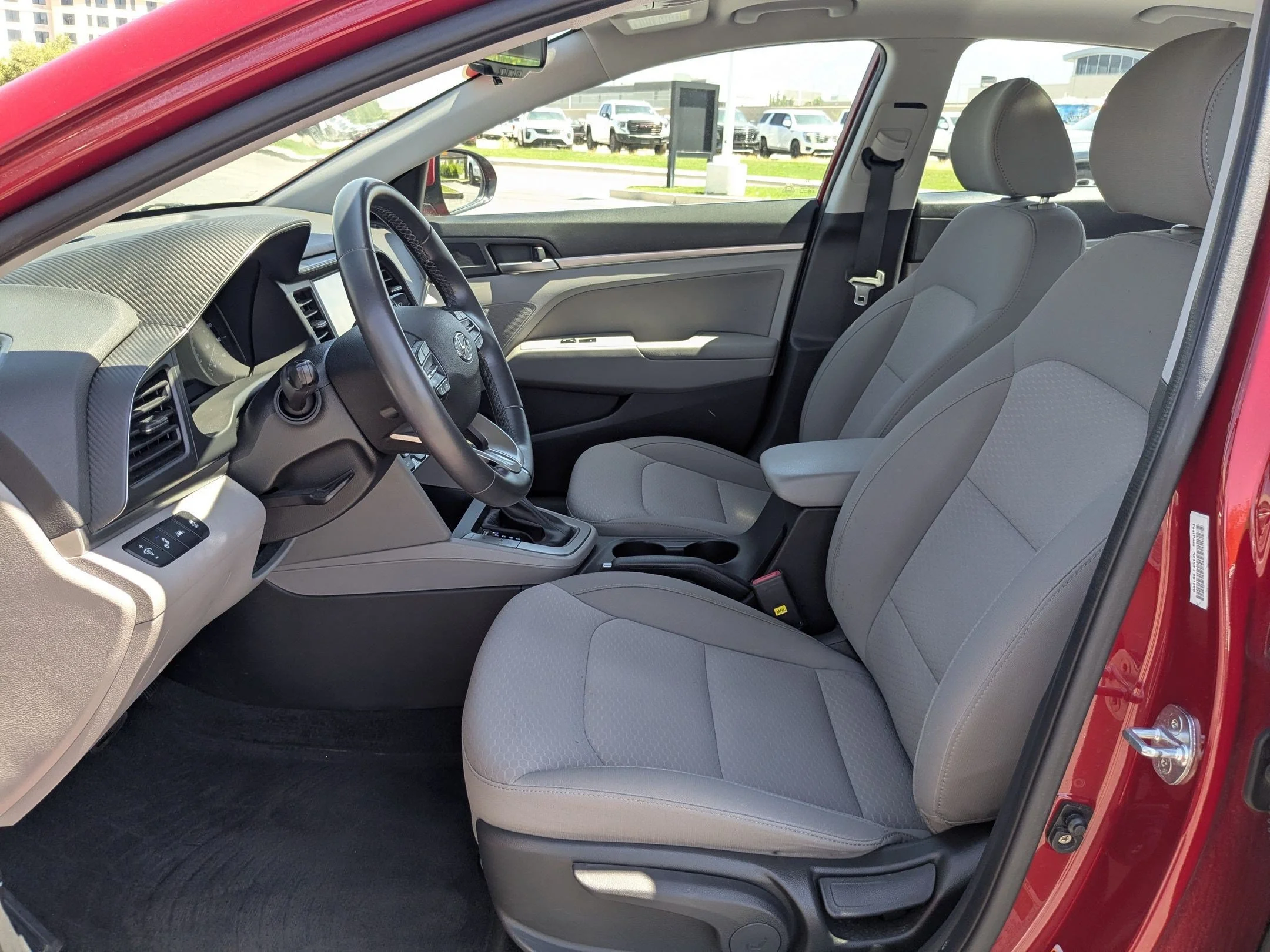 Used 2020 Scarlet Red Pearl Hyundai Value Edition image 23