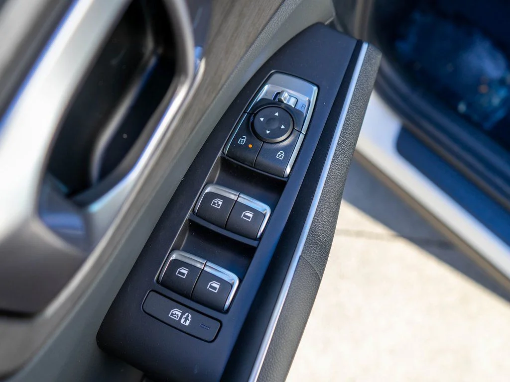 New 2026 Glacial White Pearl Kia X-Line EX AWD image 19