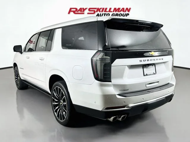 Used 2025 Beige Chevrolet High Country image 5