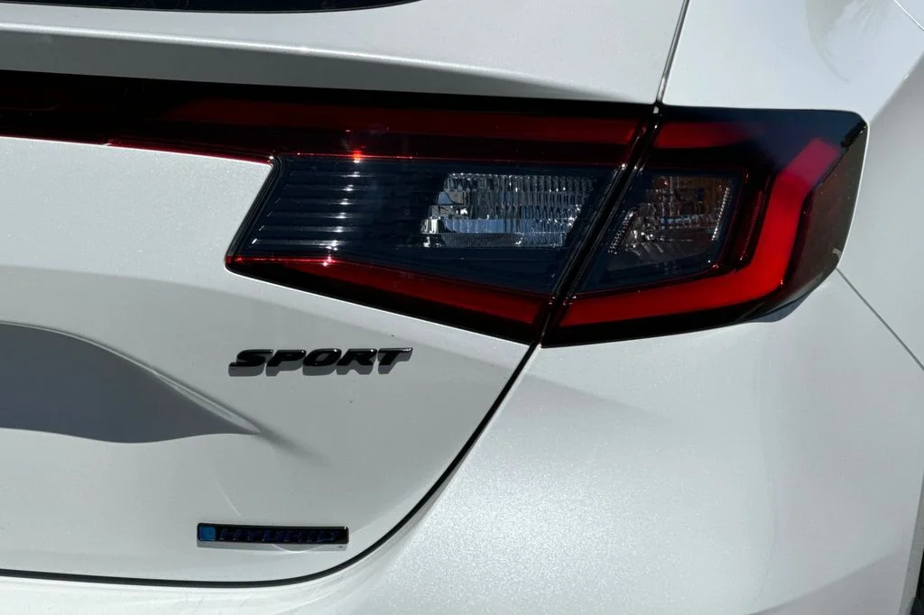 New 2026 Platinum White Pearl Honda Sport image 30