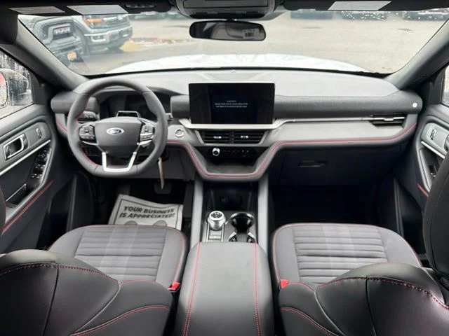 New 2026 Space White Metallic Ford ST-Line image 50