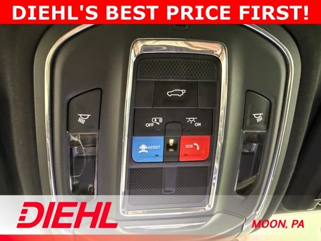 Used 2025 Red Jeep Limited image 37