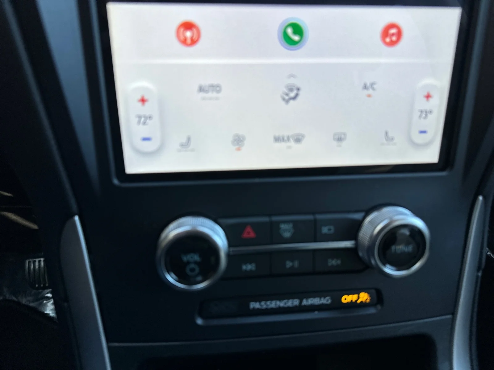 2024 Ford Edge SEL - Photo 25