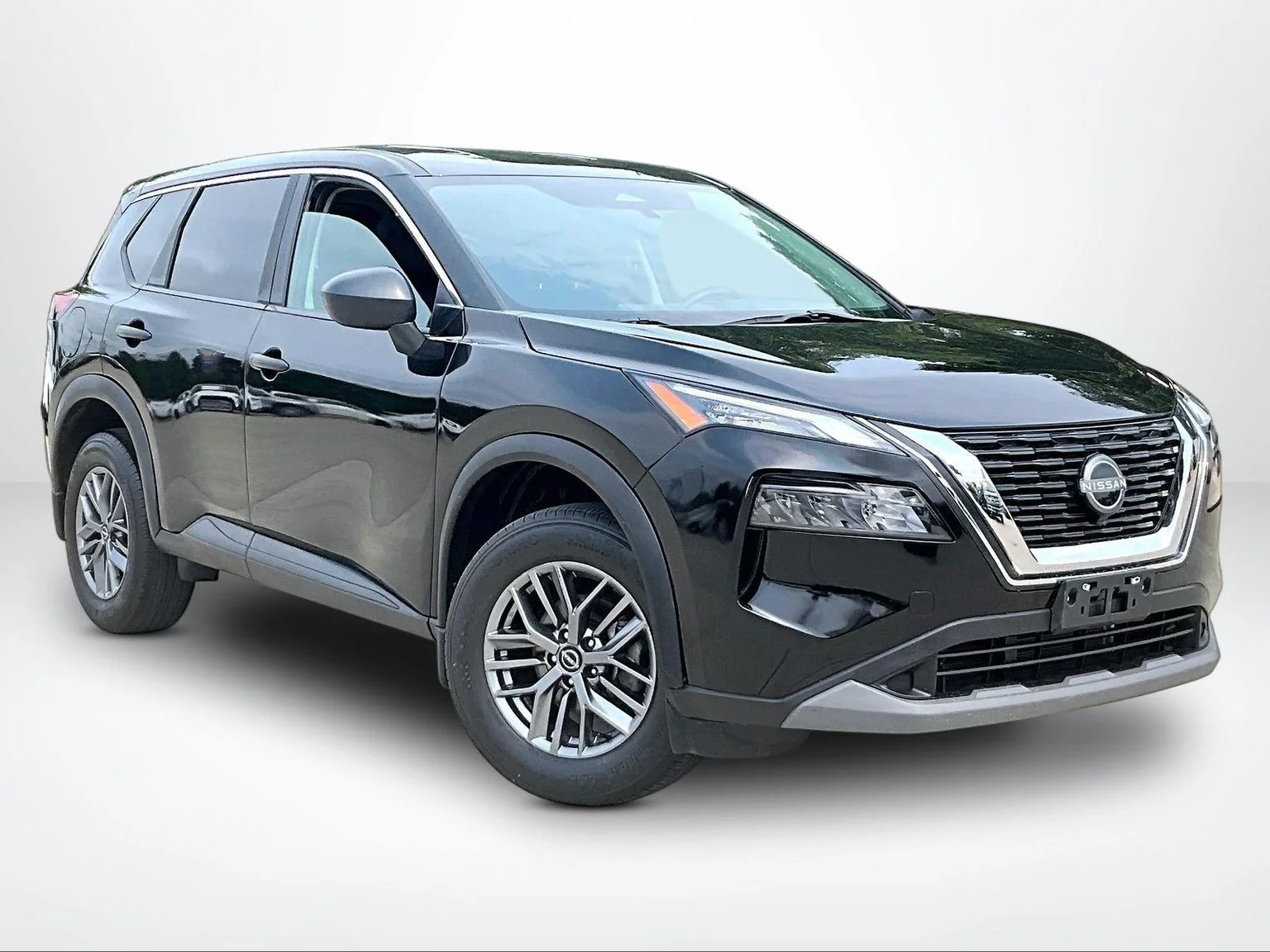 Used 2023 Black Nissan S image 12