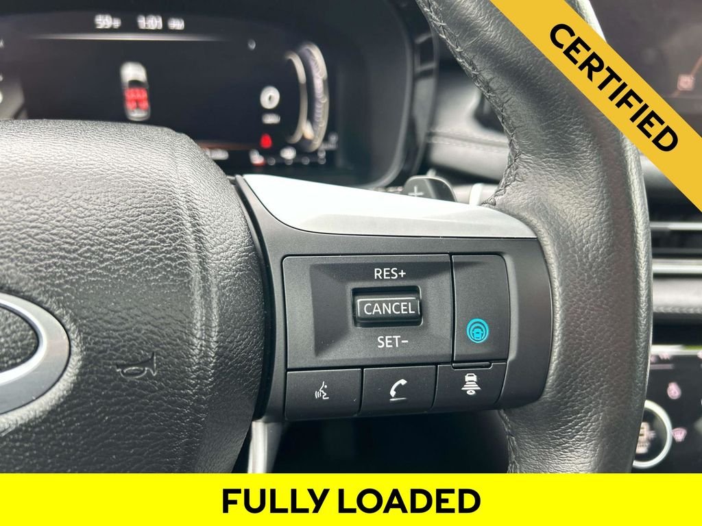 Certified Used 2023 Silver INFINITI LUXE image 21