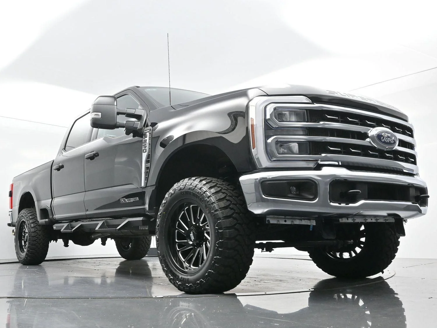 Used 2024 Agate Black Ford LARIAT image 47