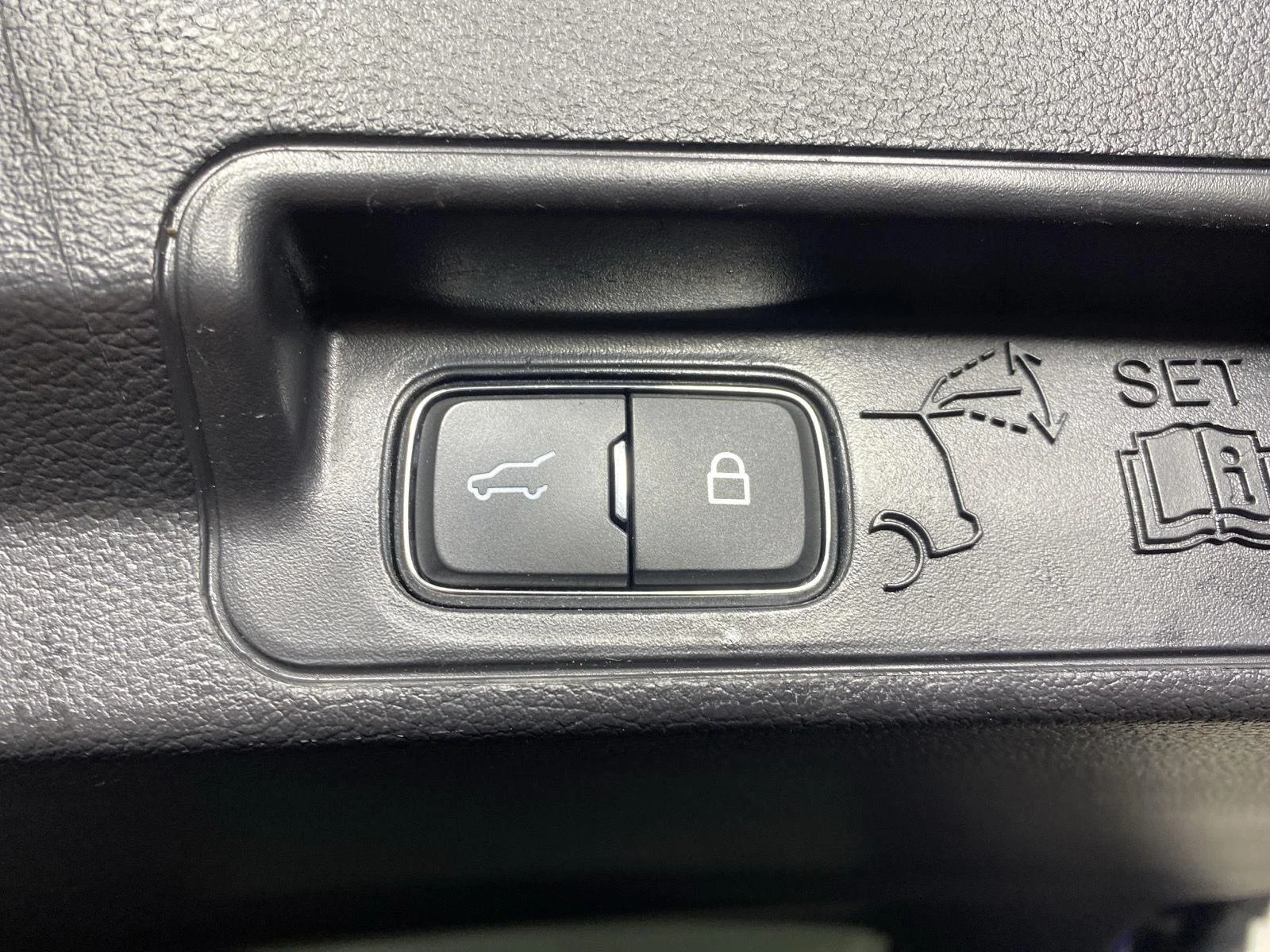 Used 2022 Atlas Blue Ford ST image 39