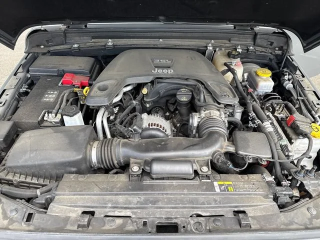 Used 2020 Sting-Gray Clearcoat Jeep Sahara image 29