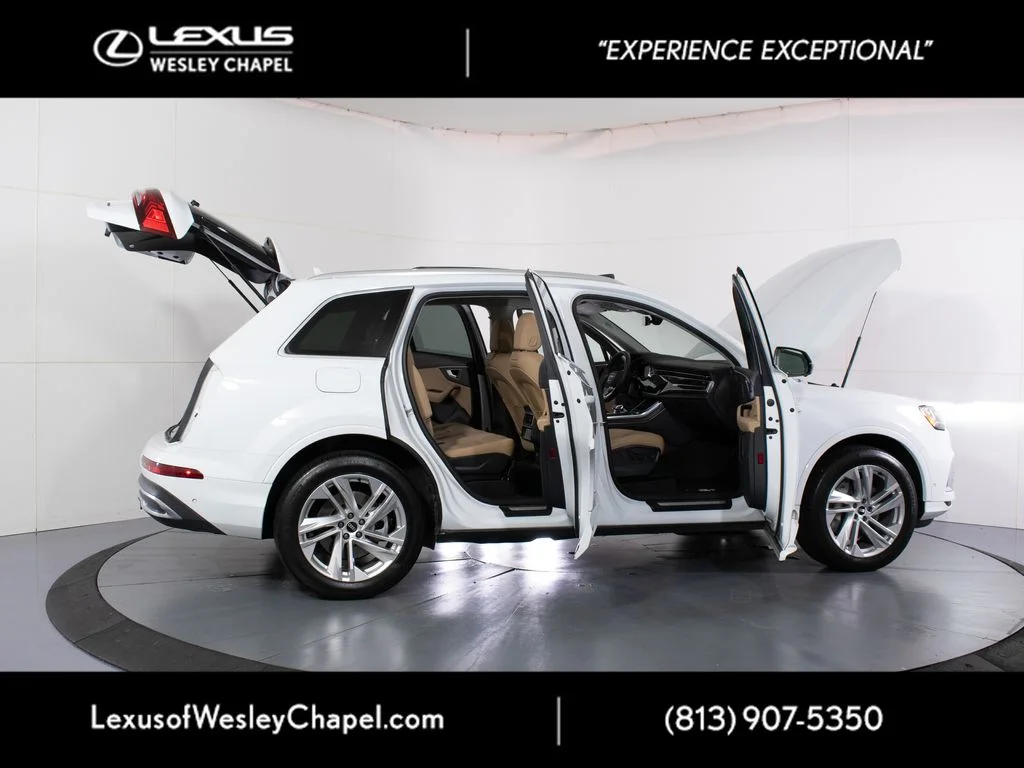Used 2021 White Audi 55 Premium Plus image 15