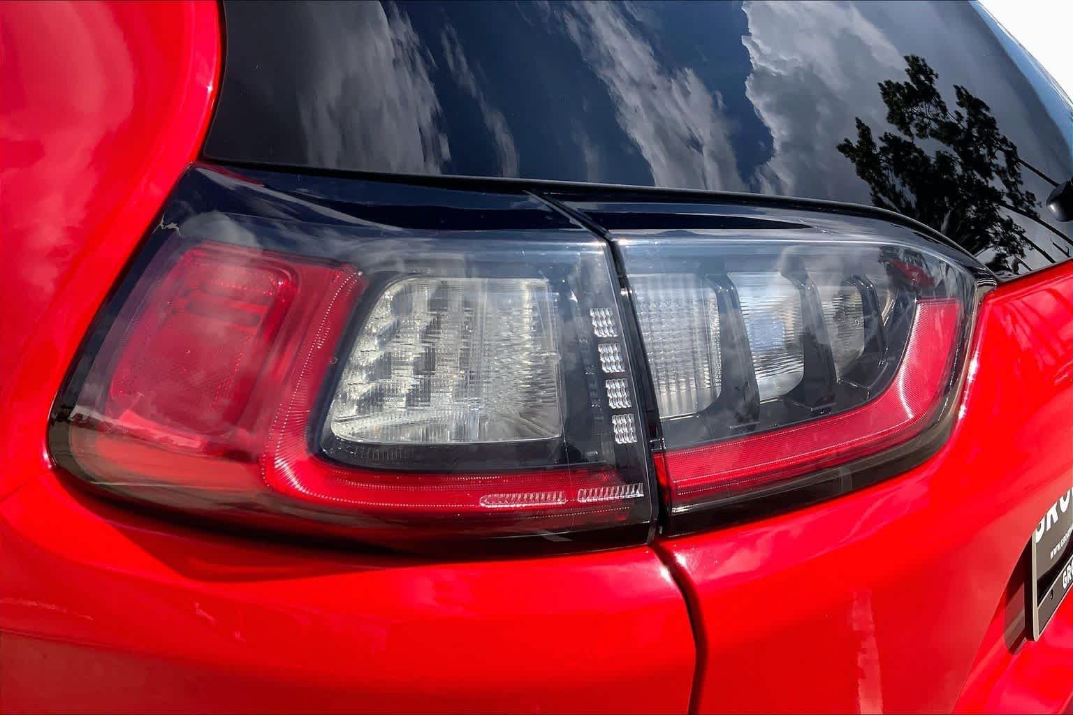 Used 2019 C Jeep Trailhawk image 28