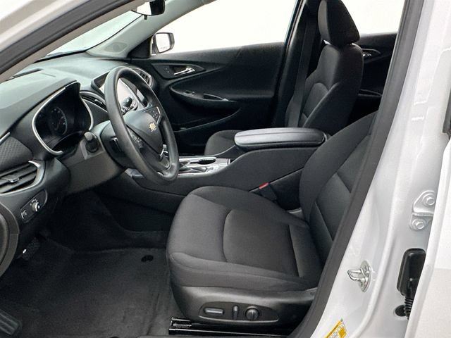 2025 Chevrolet Malibu 1LT - Photo 9