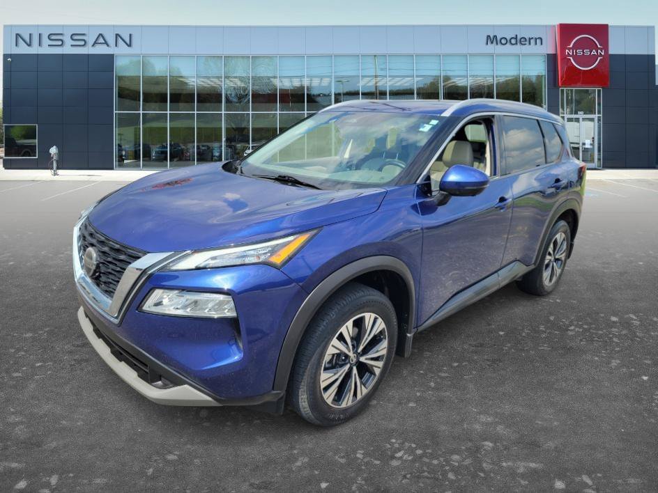Used 2021 Caspian Blue Metallic Nissan SV image 1