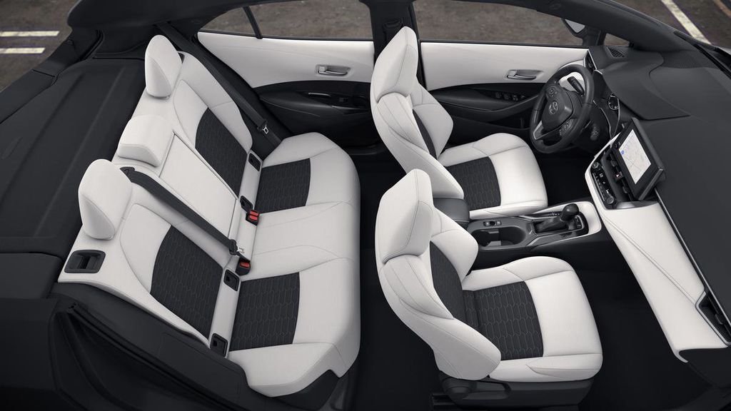 2026 Toyota Corolla SE photo 4