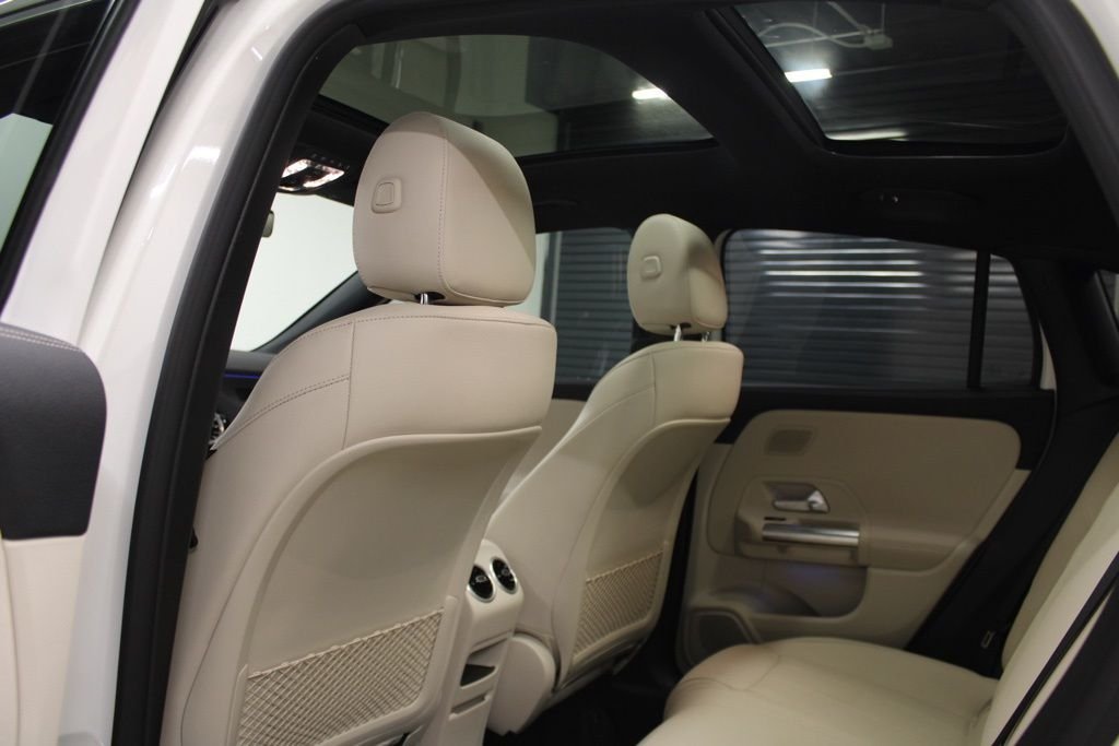 Used 2026  Mercedes-Benz GLA 250 image 32