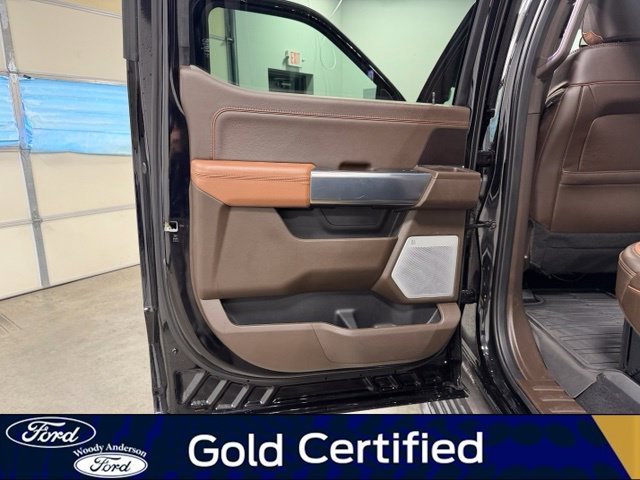 Certified Used 2025 Agate Black Metallic Ford King Ranch image 26