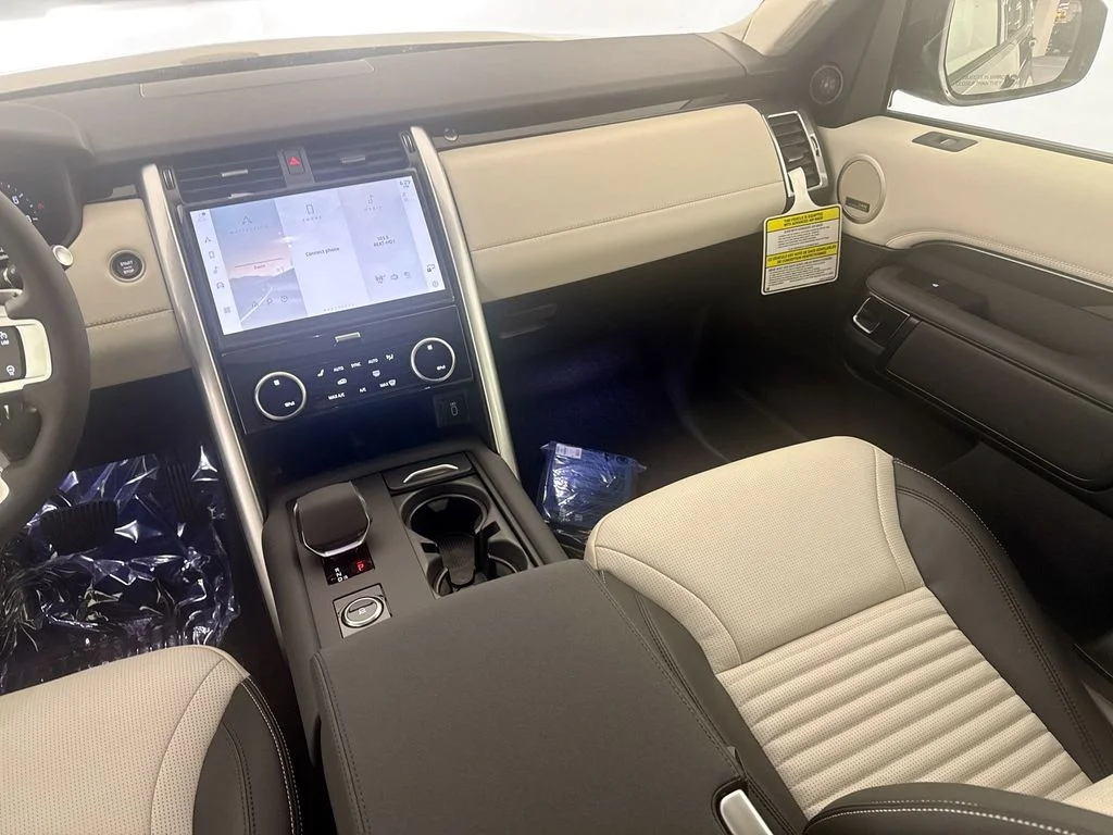 New 2026 Carpathian Grey Land Rover S image 23