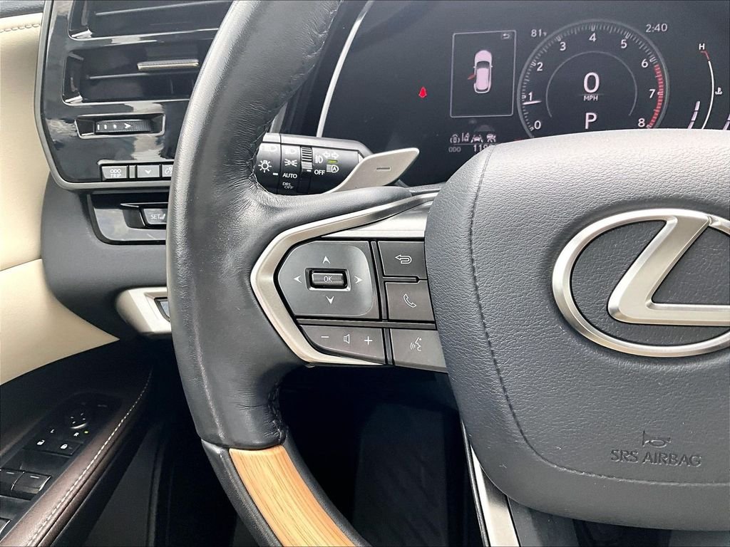 Used 2023 White Lexus 350 Premium image 23