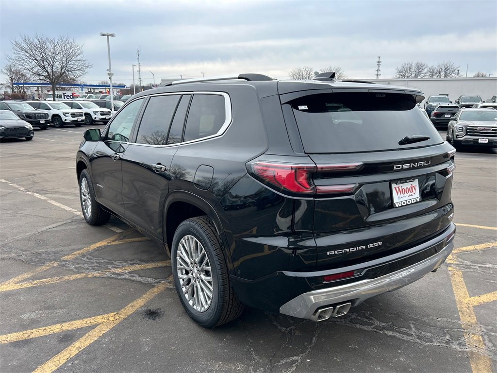 2026 GMC ACADIA - Image 5