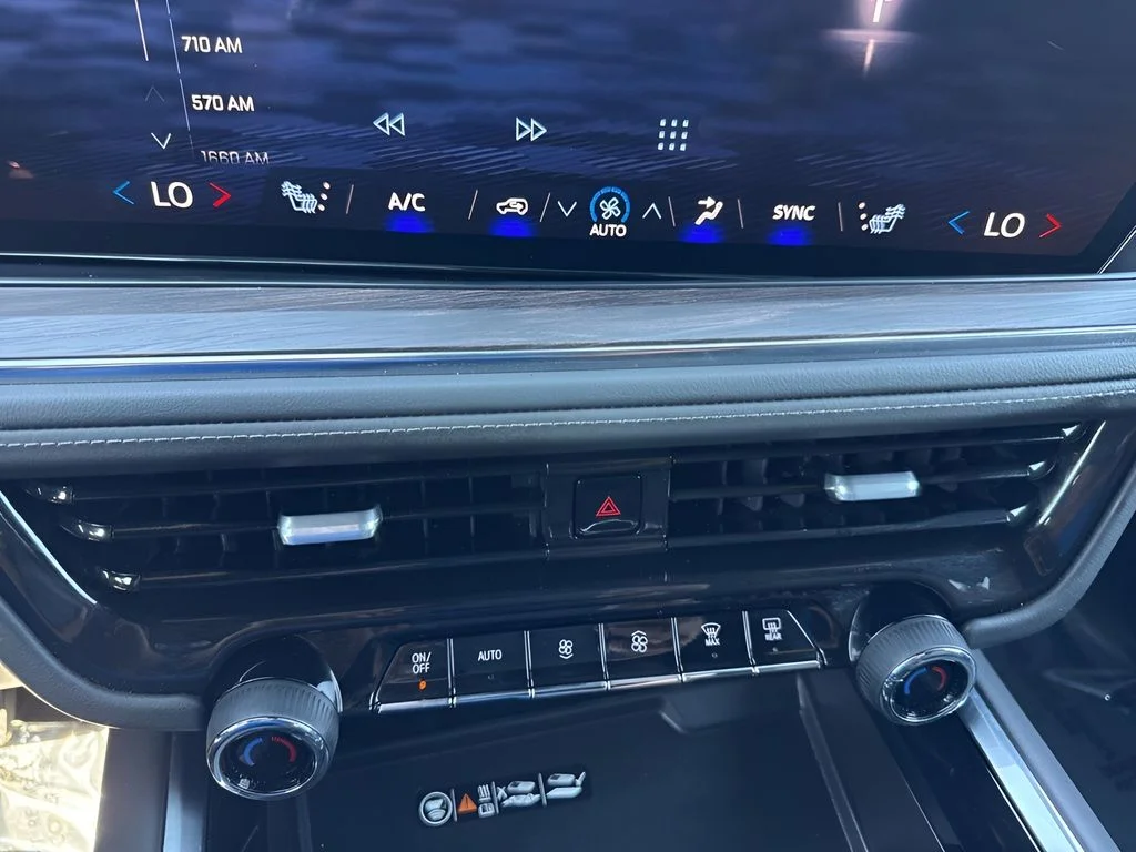 Used 2025 Gray Chevrolet LT image 20