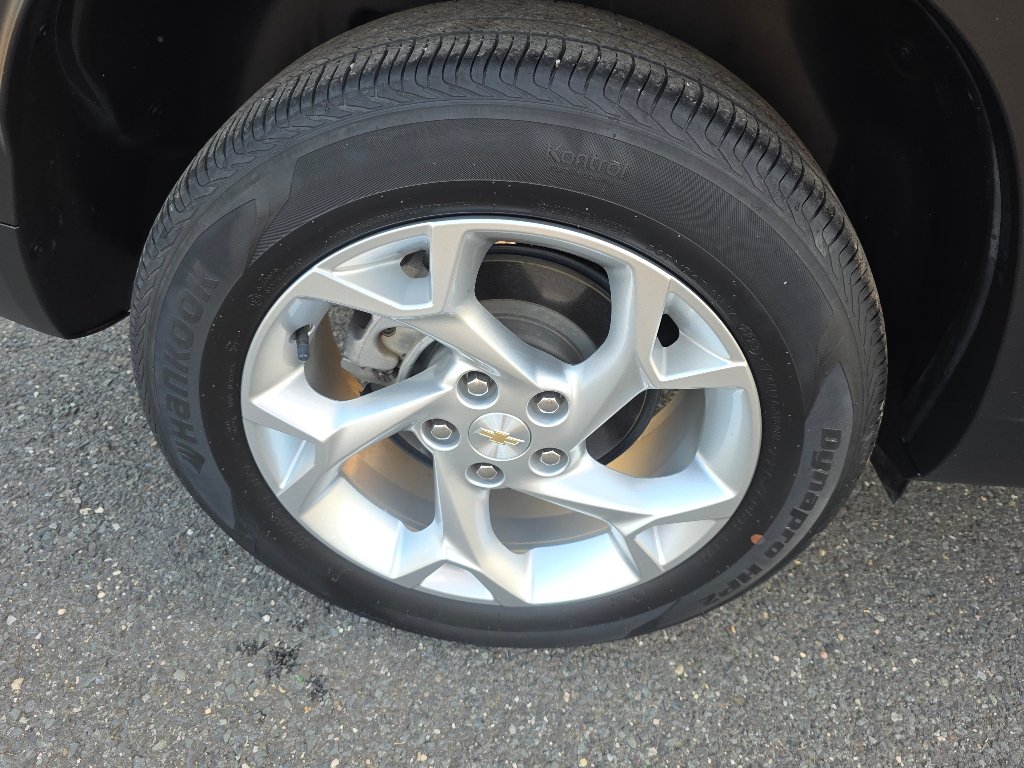 Used 2024 Sterling Gray Metallic Chevrolet LS image 27