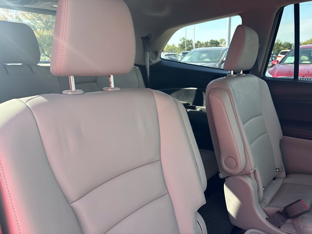 Used 2022 Silver Honda Touring 7 Passenger image 35