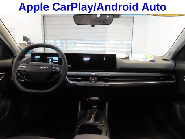 2025 Kia K4 LXS - Photo 7