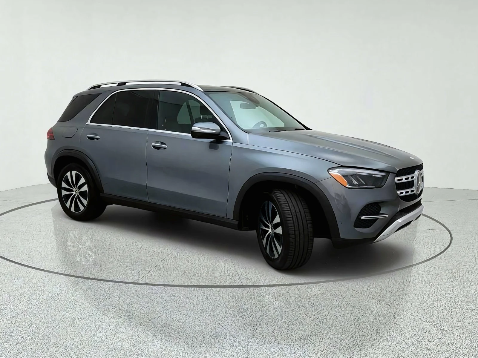 Certified Used 2026 Selenite Grey Metallic Mercedes-Benz GLE 350 image 5