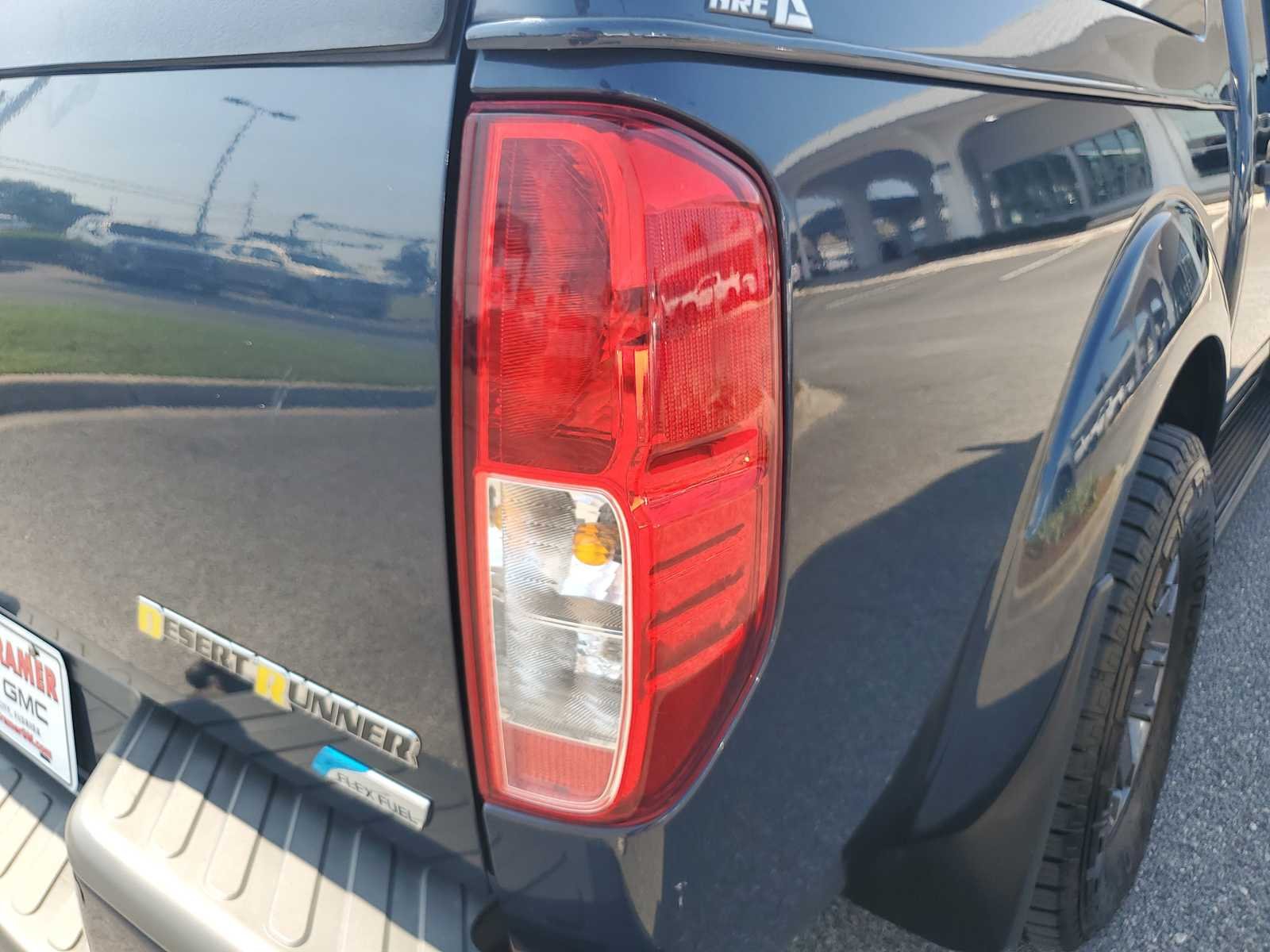 Used 2019  Nissan Desert Runner image 12