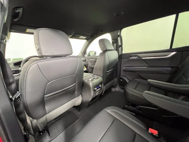 2026 GMC Acadia Elevation - Photo 15