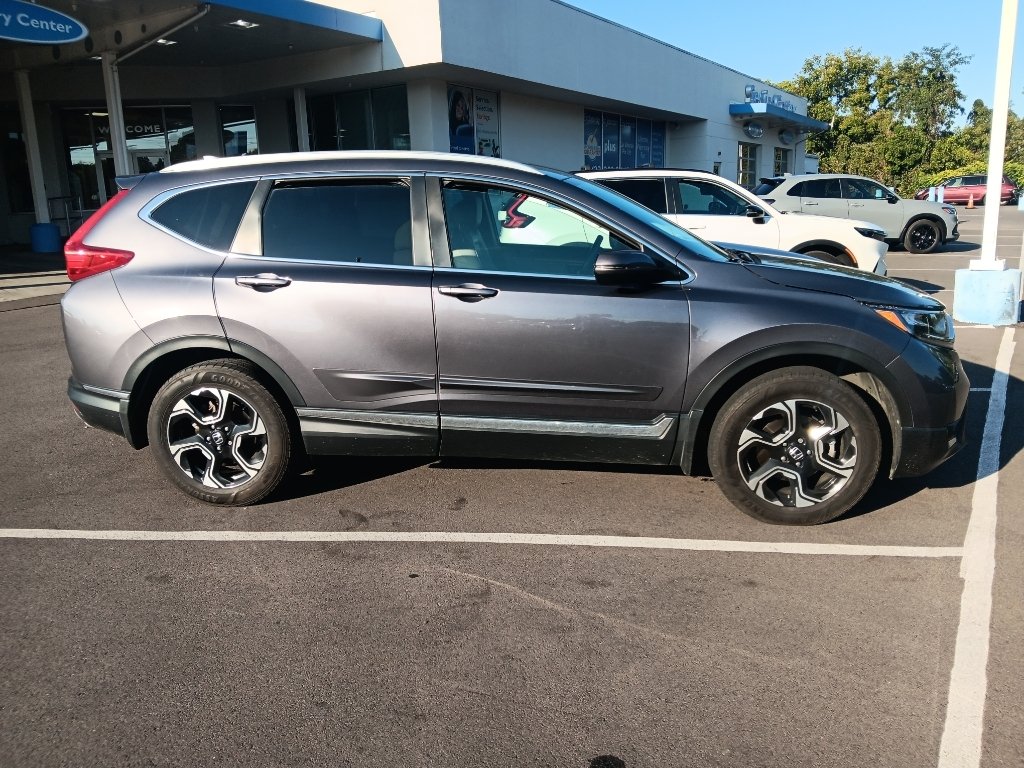 Used 2017 Sandstorm Metallic Honda Touring image 4