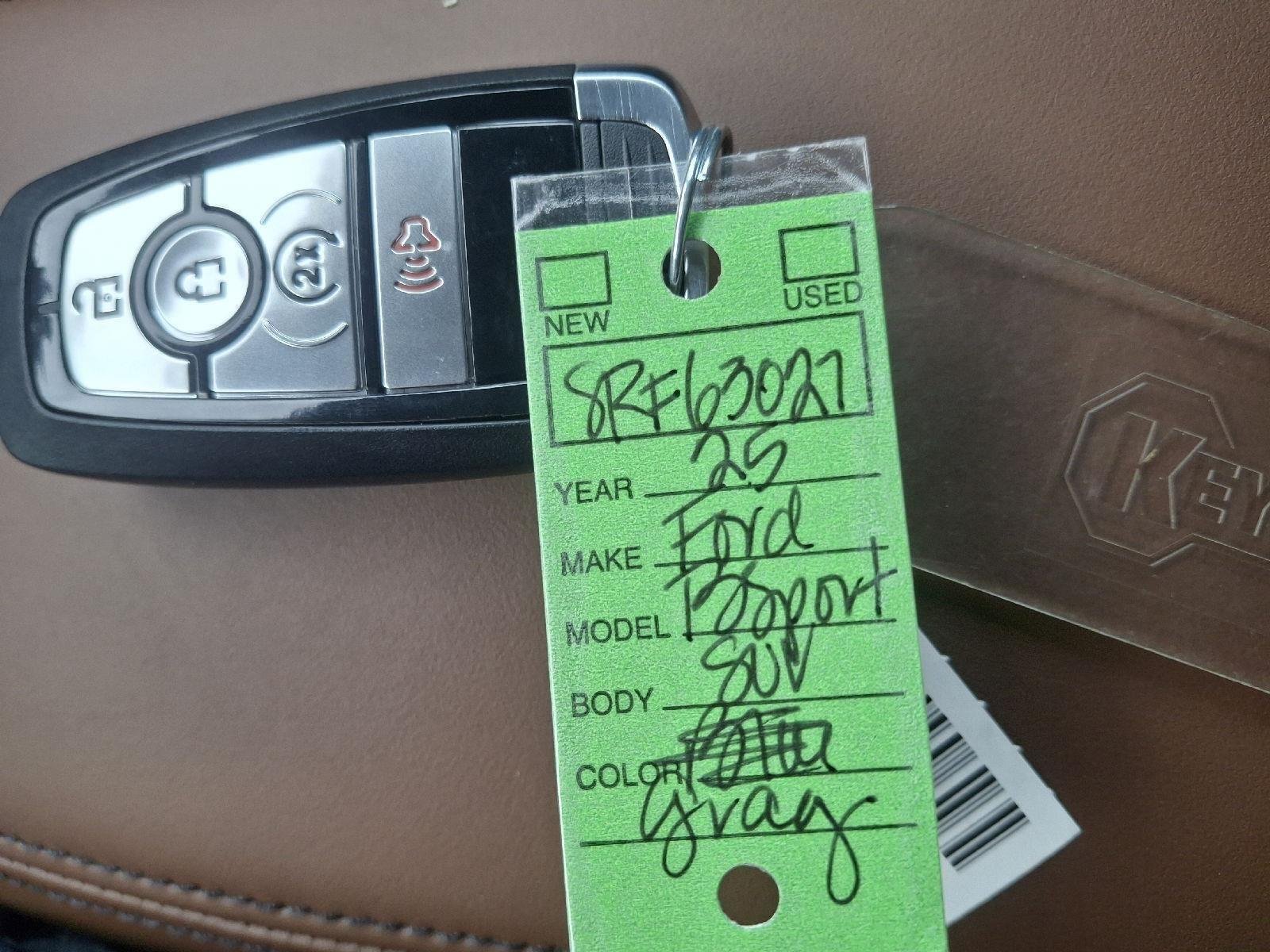 New 2025 Azure Gray Metallic Tri-Coat Ford Outer Banks® image 67