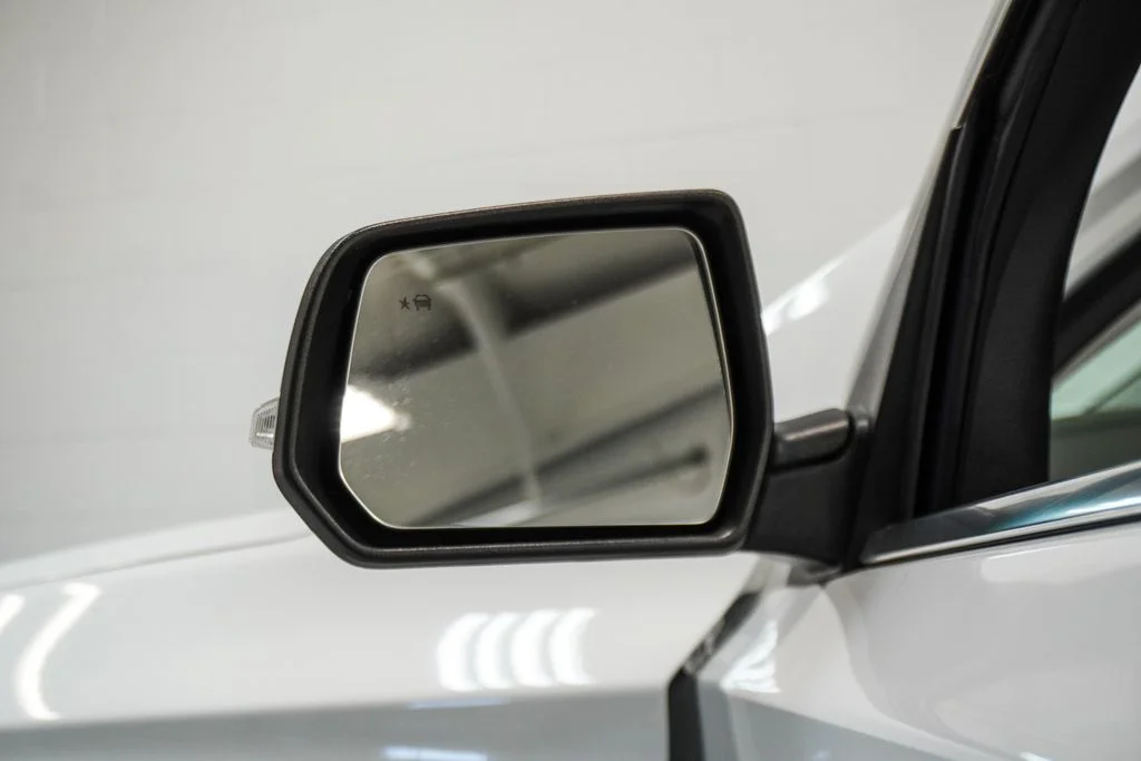 Used 2021 White Chevrolet LT image 41