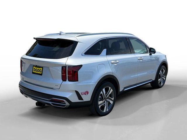 Used 2023 Silky Silver Kia SX Prestige image 5