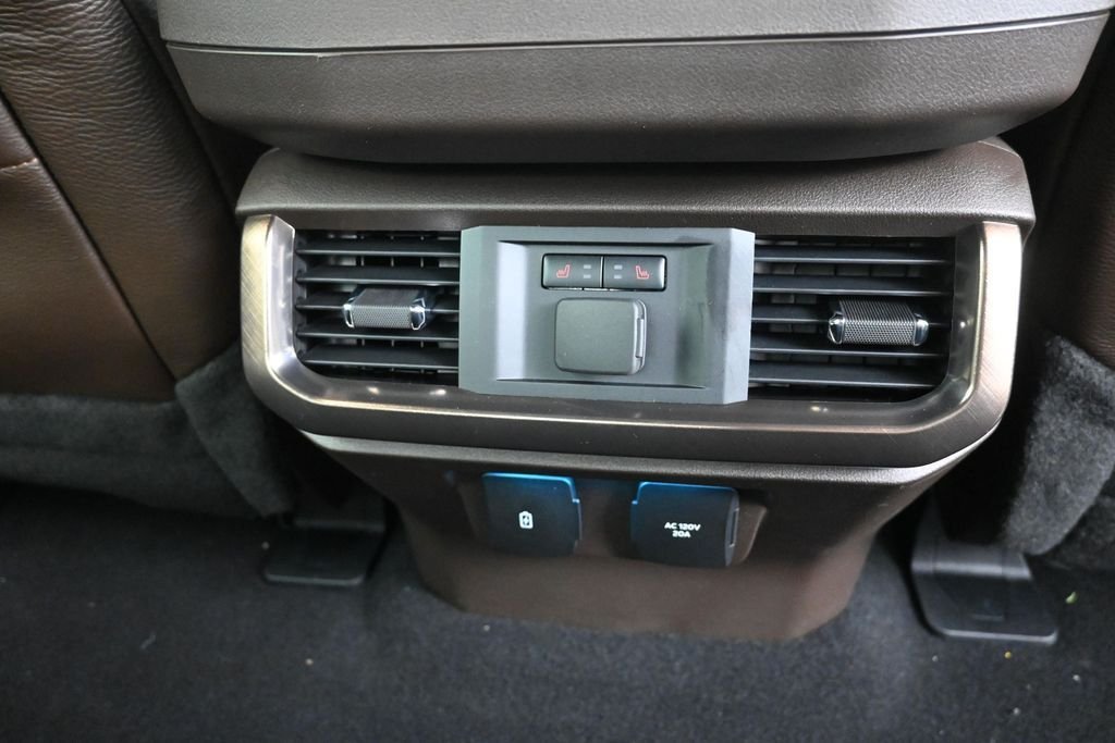 New 2026 Star White Metallic Tri-Coat Ford King Ranch® image 28