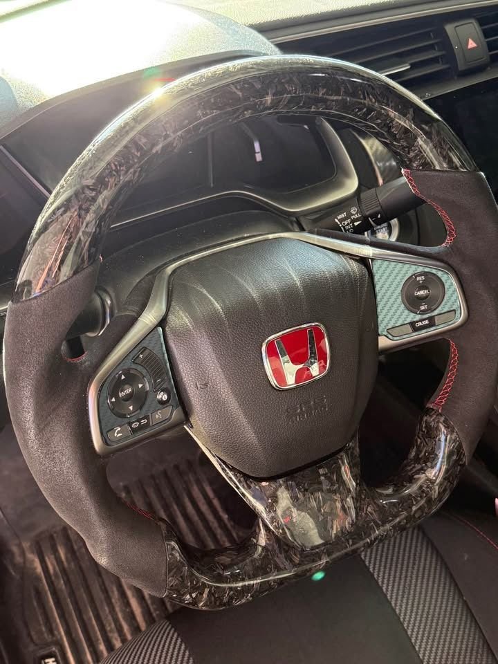 Used 2018 Gray Honda Si image 7