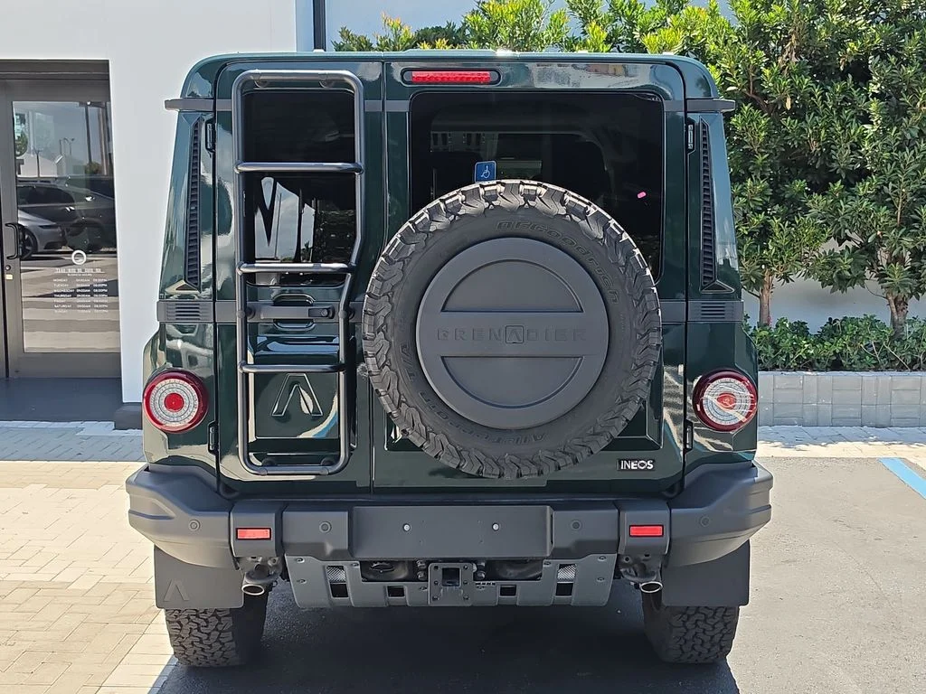 New 2025 Green INEOS Fieldmaster Edition image 5