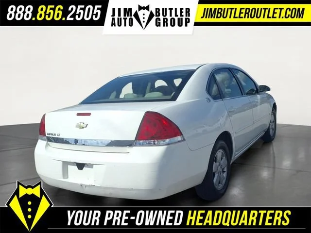Used 2007 White Chevrolet 3.5L LT image 2