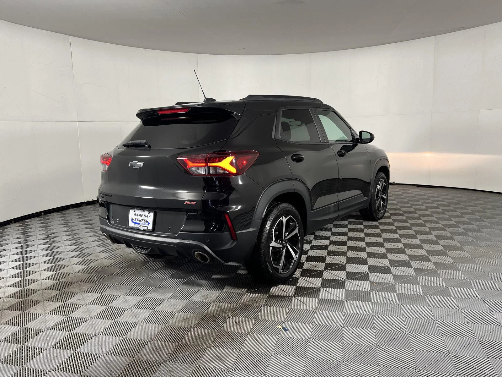 Used 2022 Mosaic Black Metallic Chevrolet RS image 45
