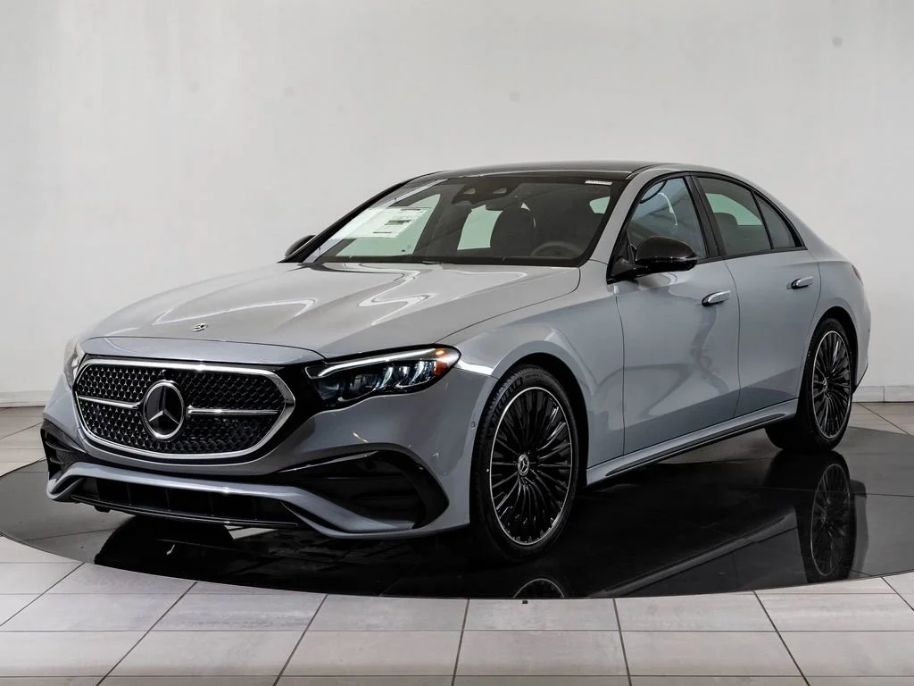2026 Mercedes-Benz E-Class E350 4MATIC's photo