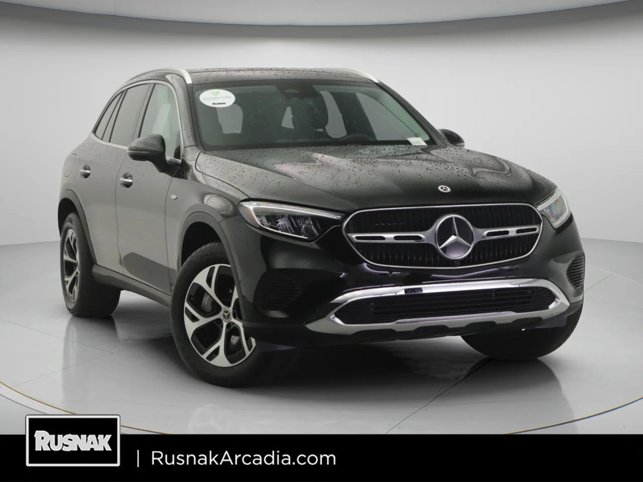 2025 Mercedes-Benz GLC