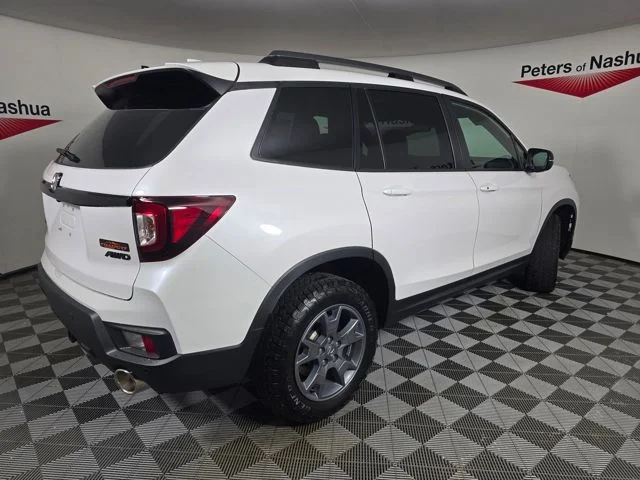 Used 2025 White Honda TrailSport image 34