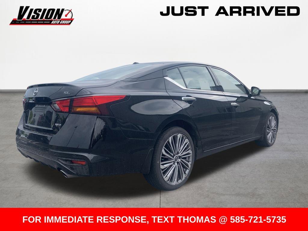 Used 2024 Black Nissan 2.5 SL image 3