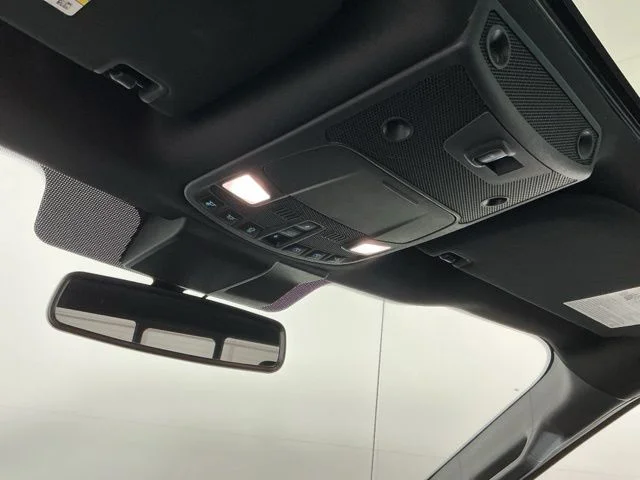 Used 2018 Magnetic Ford Lariat image 22