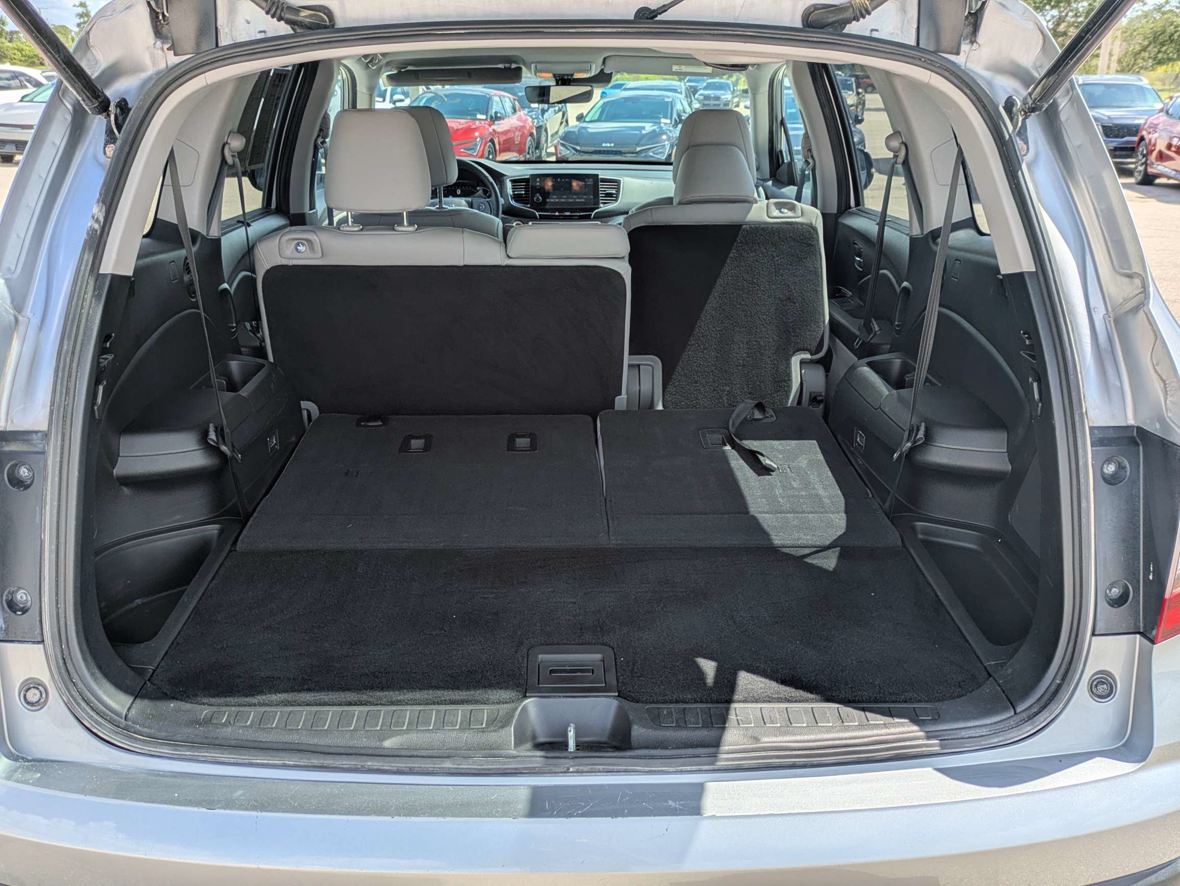 Used 2020 Lunar Silver Metallic Honda EX-L image 15