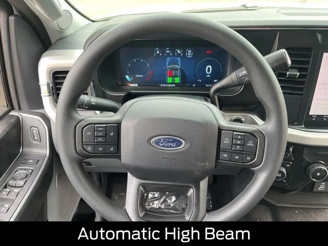 New 2026 Oxford White Ford F-350® XLT image 39