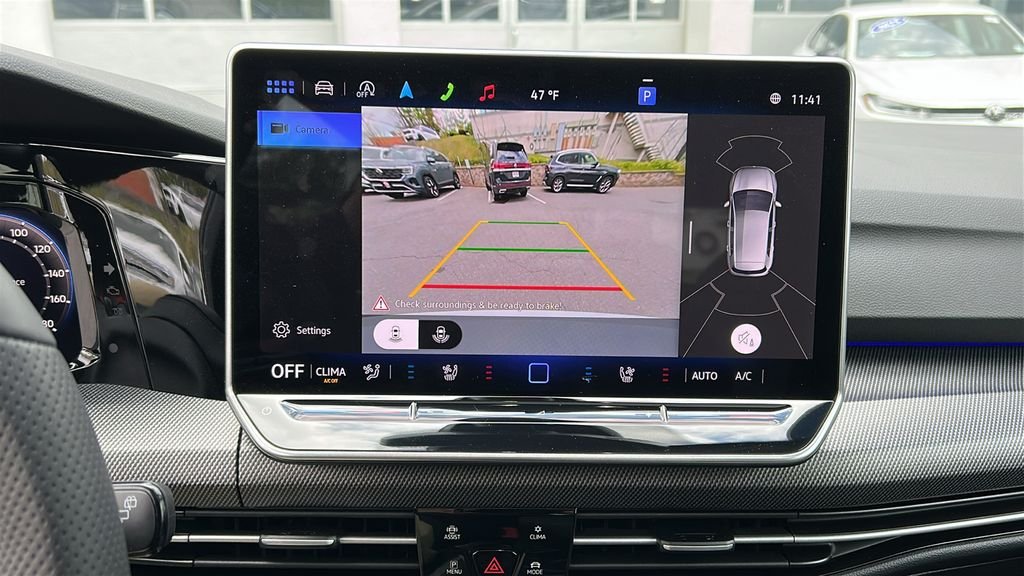 2025 Volkswagen Golf GTI SE - Photo 16