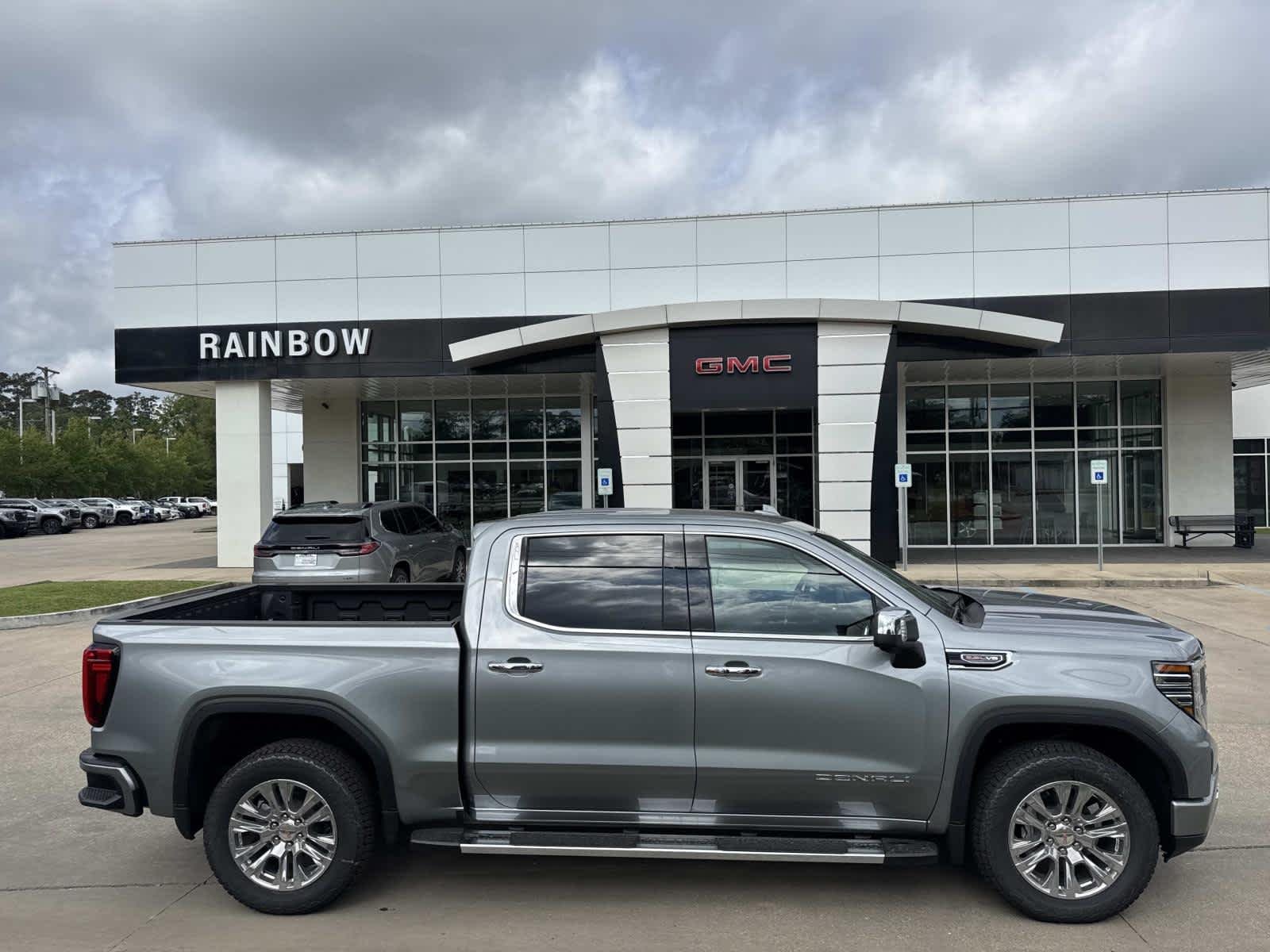 2026 GMC Sierra 4WD Crew Cab Short Box Denali's photo