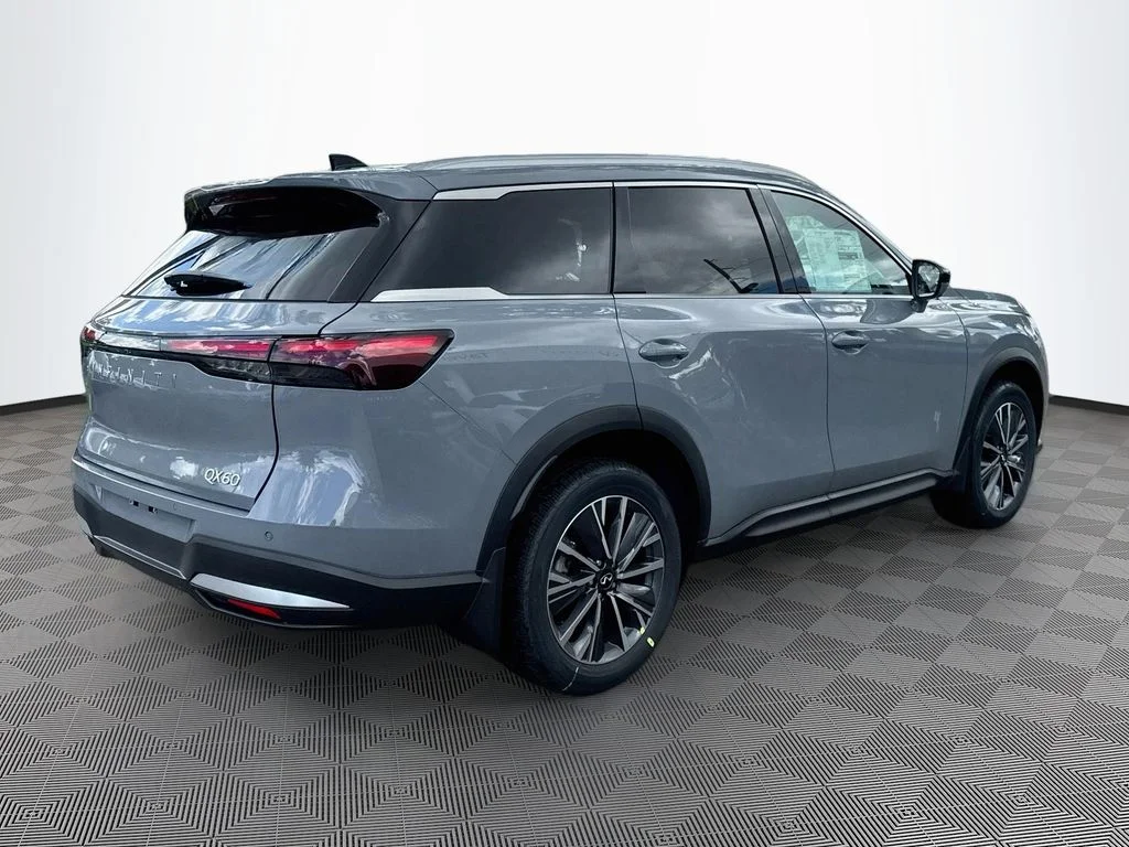 New 2027 Gray INFINITI LUXE image 5