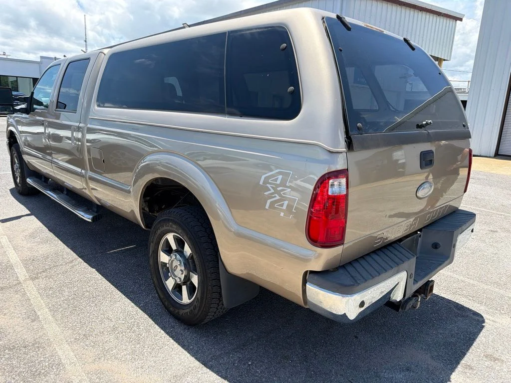 Used 2012  Ford Lariat image 5