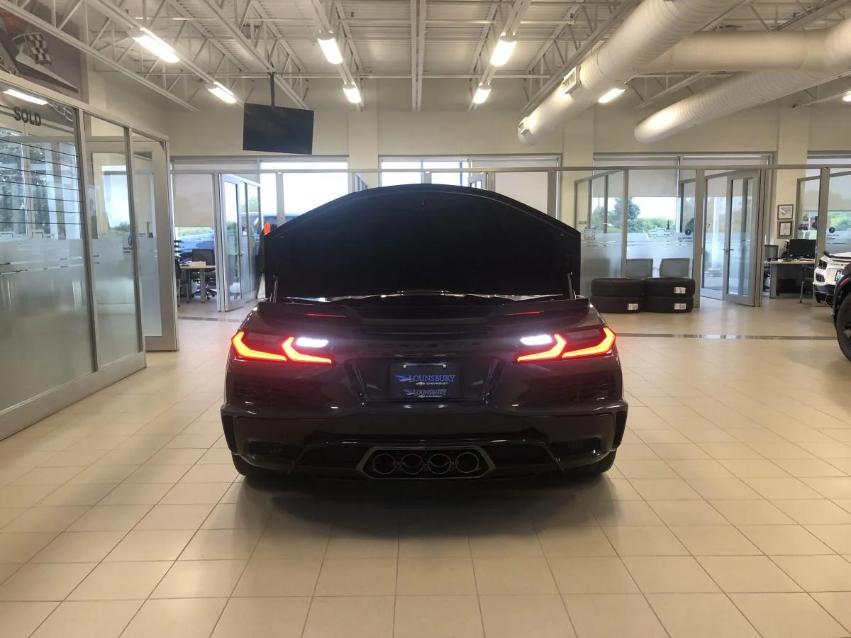 New 2027 Grey Chevrolet Conv w/2LZ image 8